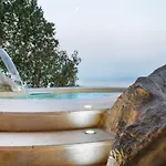- Boutique Bed & Breakfast Amalfi