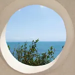 - Boutique Bed & Breakfast Amalfi