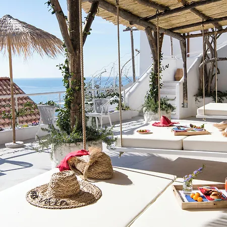 Bed & Breakfast - Boutique 4*